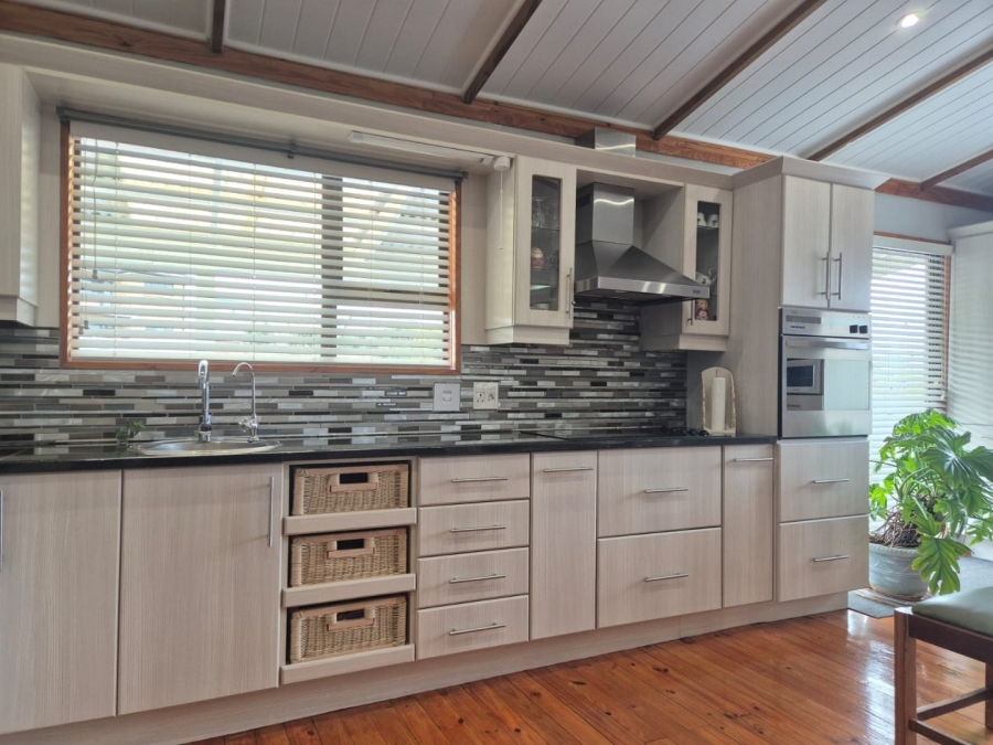 4 Bedroom Property for Sale in Stilbaai Wes Western Cape